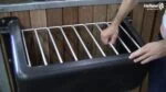 Slowfeeder Heuraufe für Pferde mit Stahlgitter, 140 l – Bild 4