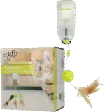 Belohnungsspender für Katzen mit Feder, 45 x 6,5 x 9,5 cm – AFP Interactives - Treat Dispenser – Bild 5