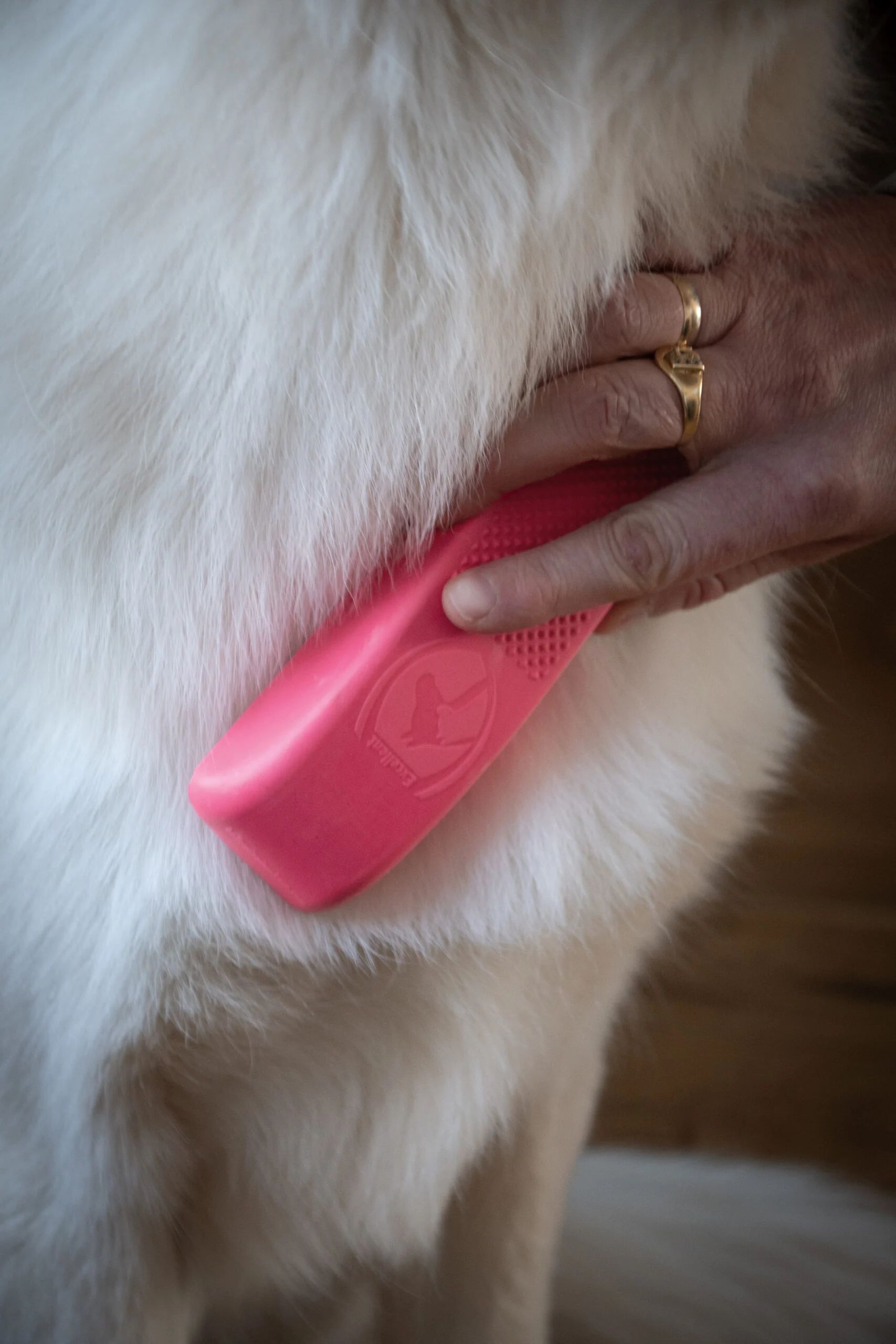 Hundebürste zum Waschen und Massieren Medium Rosa, 17,5 cm – Excellent Pets Grooming Brush – Bild 4