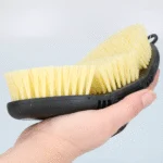 Harte Pferdebürste mit flexibler Oberseite – Excellent Horse Flexi Brush Scrub – Bild 5