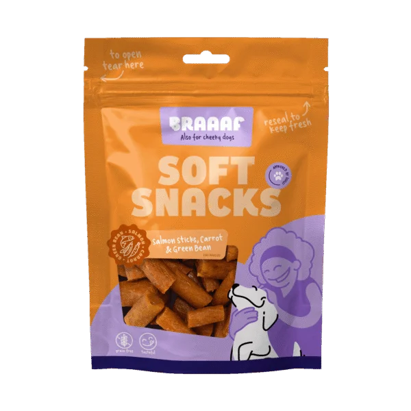 Weicher Hundesnack mit Lachs, Karotte und grünen Bohnen, 85 g – Braaaf Soft Snack Lachs-Stick