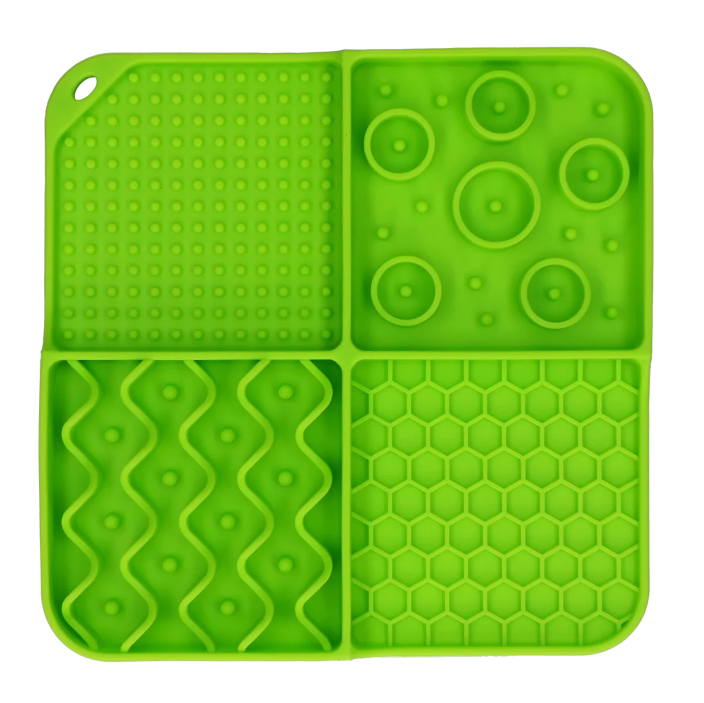 Schleckmatte für Hunde mit 4 Mustern und Saugnäpfen, 21 x 21 cm, Grün – Eat Slow Live Longer Lick Mat Dimensions Rectangle – Bild 2