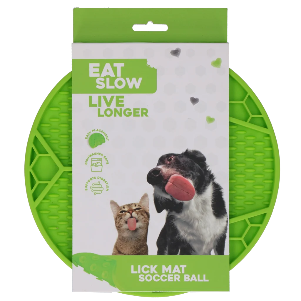 Leckmatte für Hunde mit Fußballmuster und Saugnäpfen, Ø 22 cm, Grün – Eat Slow Live Longer Lick Mat Soccer Ball – Bild 1