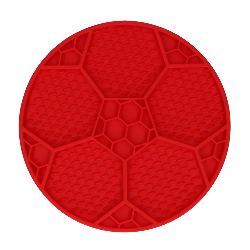 Schleckmatte für Hunde mit Fußballmuster und Saugnäpfen, Ø 22 cm, Rot – Eat Slow Live Longer Lick Mat Soccer Ball – Bild 2