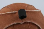 Pferdespielball aus Wildleder mit Snackschlaufen, Braun – Excellent Horse Fun Play Ball Suede – Bild 3