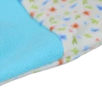 Schnüffelspielzeug mit Knistermaterial und Platz für Leckerlis – Garden Paws Garden Glove Sky Flowers – Bild 6