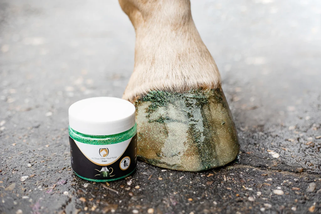 Glitzerhuflack Grün, 150 ml – Excellent Horse Hi Gloss Glitter Hoof Polish – Bild 4