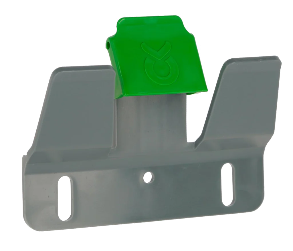 KALF00032.png Eimerhalter mit Auswurfsicherung für Tränkeeimer – Kerbl Bucket Guard – Bild 1