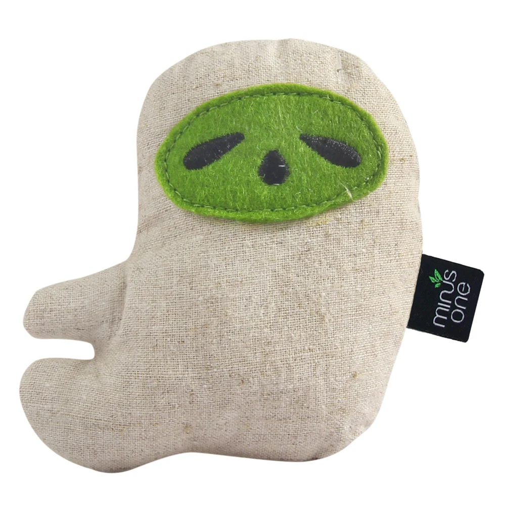 MINU37373.jpg Katzenspielzeug in Faultierform mit Katzenminze, 9 x 9 x 2,5 cm – Minus One Docile Buddy Cat Toy Sloth – Bild 1