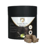 Pferdeleckerlis mit Apfel, getreidefrei, 1,2 kg – Excellent Horse Sweet Blocks Grain-Free
