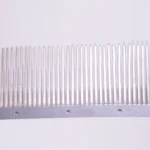 Vogelschutzgitter aus Edelstahl für Dachziegel, 1000 mm, Stifthöhe 75 mm – VentiStrip XL75 – Bild 3