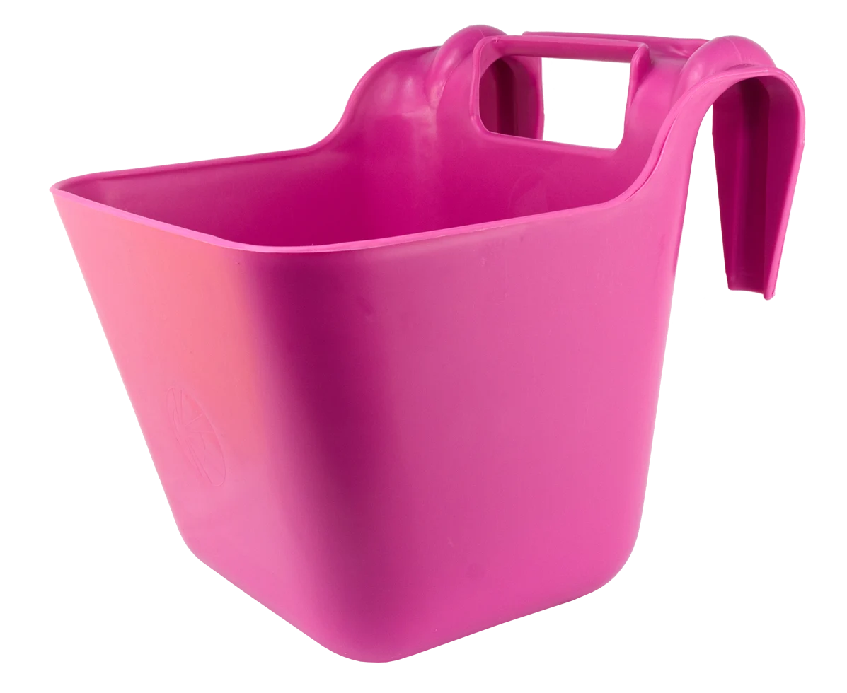 Aufhängbare Pferdefutterschale mit Griff, 14 l, Rosa – Ok-Plast – Bild 1